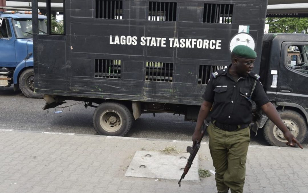 LAGOS TASKFORCE CLEARS TRAFFIC OBSTRUCTION AND ILLEGAL GARAGES AT JIBOWU